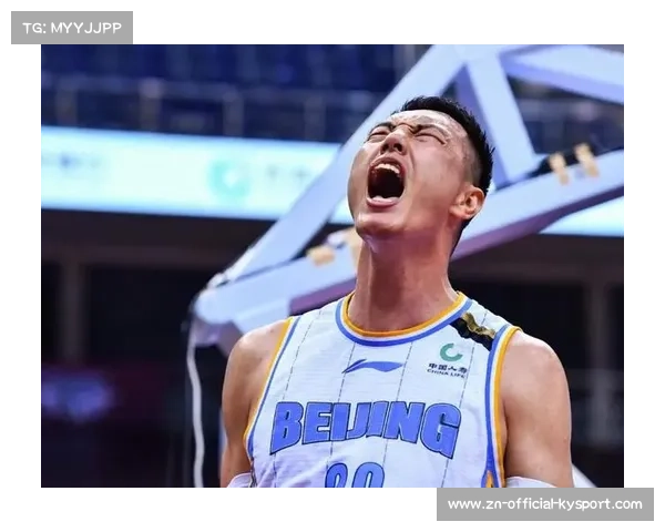 吴骁肩缠绷带坚持罚篮，展现广厦球员拼搏精神